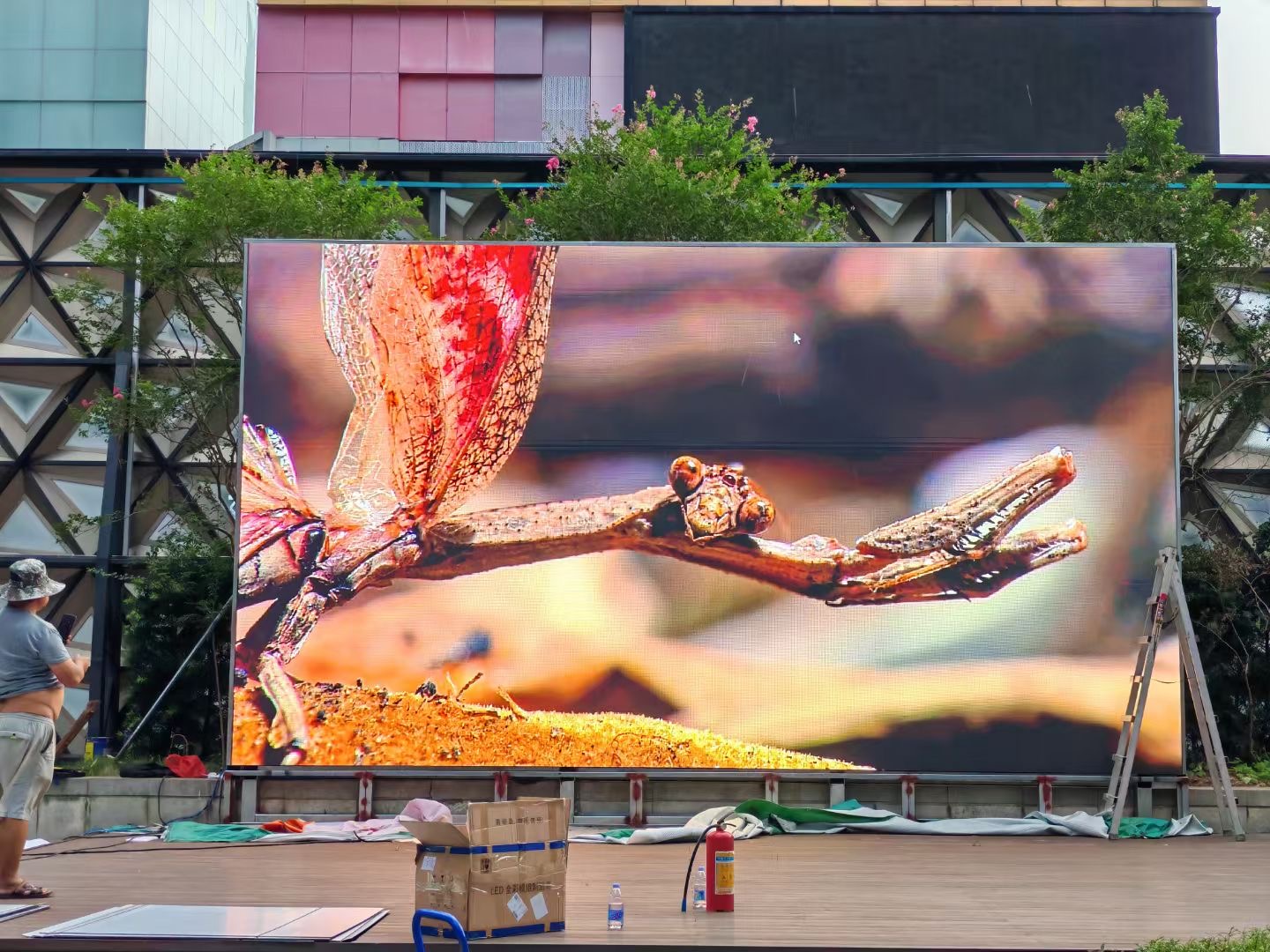 Outdoor video led screen wall 