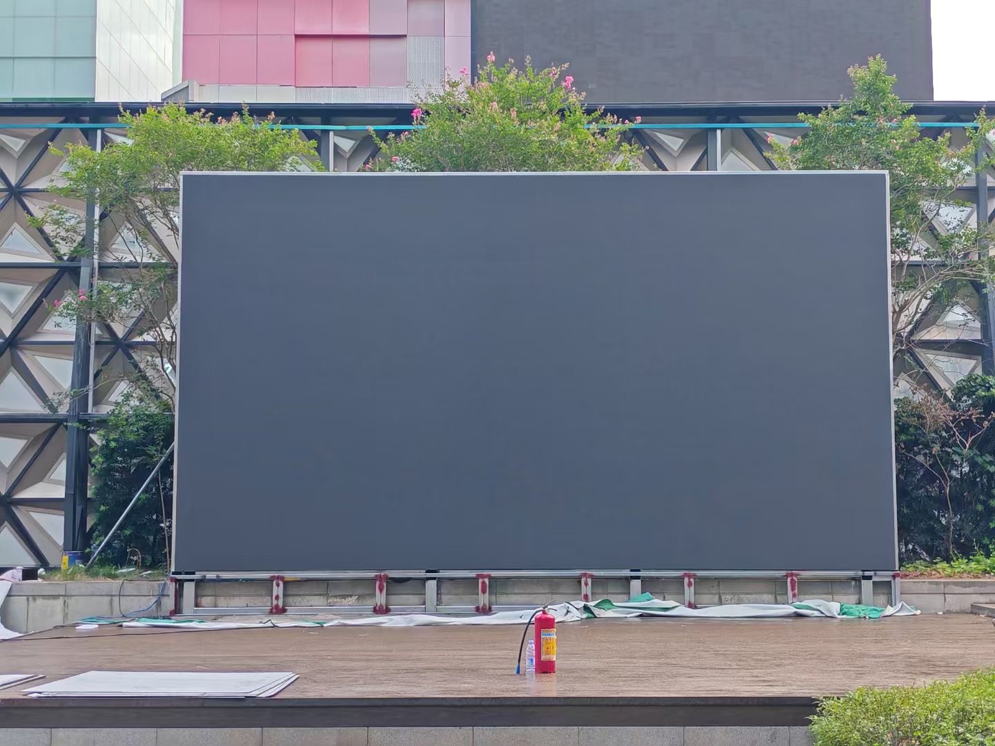 Outdoor video led screen wall 